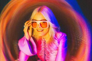 Scene Queen Kickstarts New Era With Sparkling Single 'L-Shaped Couch'