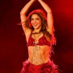 Shakira performs onstage during Shakira: Las Mujeres Ya No Lloran World Tour