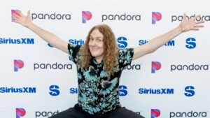 "Weird Al" Yankovic Kicks Off 2025 Tour: Video + Setlist