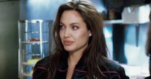 Angelina Jolie’s Oscars Scene With Brother Created Buzz, Parents Revealed Their Take