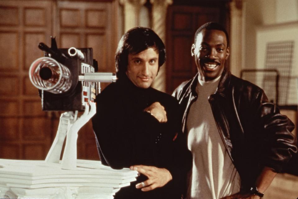 Eddie Murphy and Bronson Pinchot in Beverly Hills Cop III.