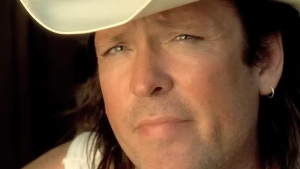 Michael Madsen in a cowboy hat in Kill Bill