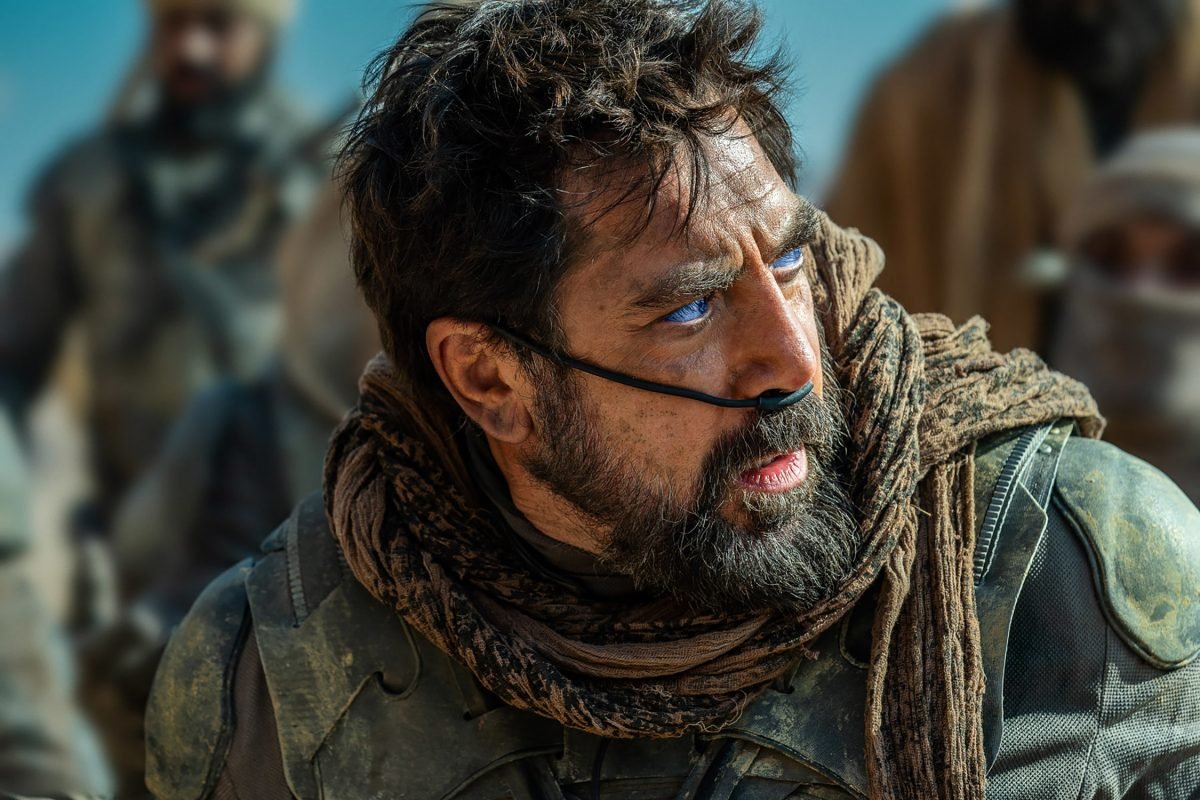 Stilgar with a stillsuit straw in his nose in the Dune: Part Two trailer