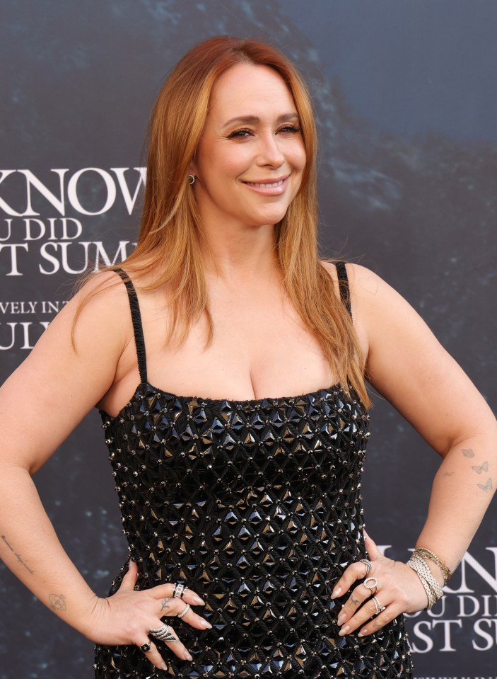 Jennifer Love Hewitt at the premiere of I Know What You Did Last Summer.