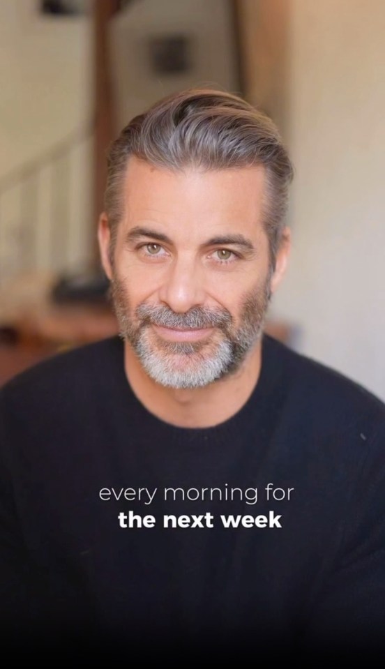 Jim Curtis, Jennifer Aniston's boyfriend, smiling.