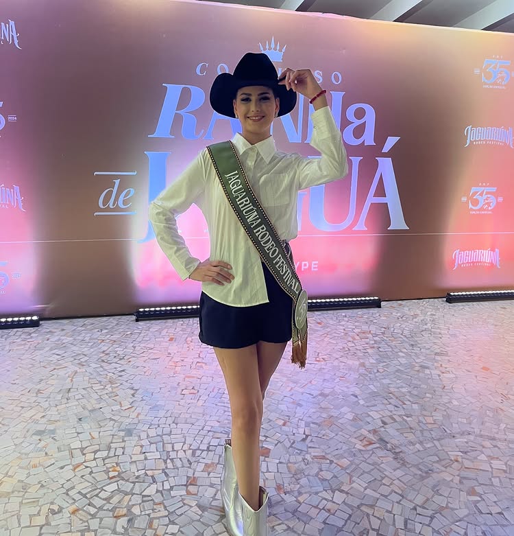 Rodeo queen Camila Trevisol wearing her sash.