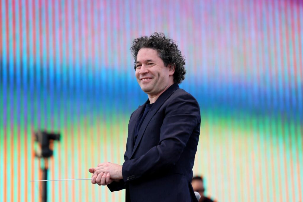 L.A. Phil's Gustavo Dudamel returns to the Bowl for a short concert run