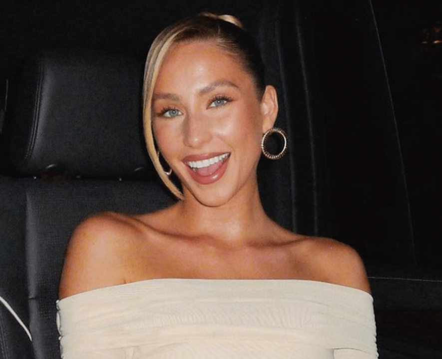 Alix Earle in Bikini Says "Happy 4th"  — Celebwell