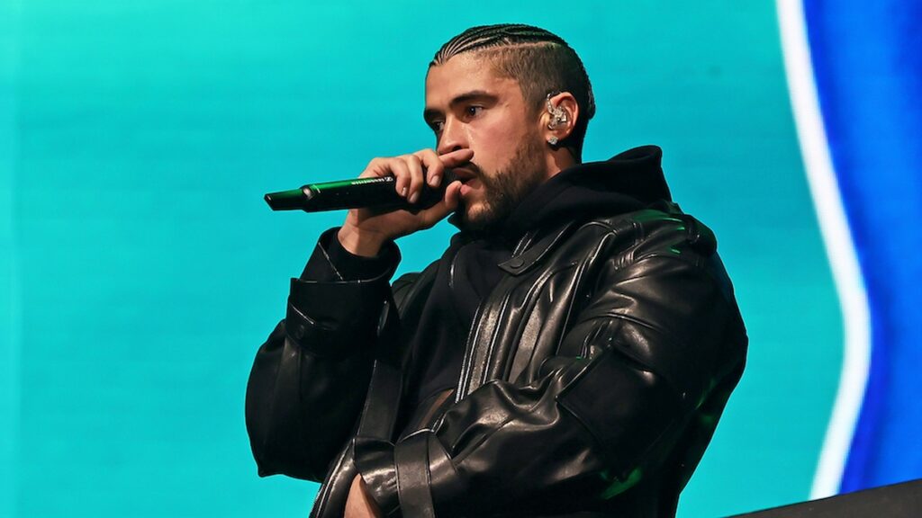 Bad Bunny Drops New Song "ALAMBRE PúA" Days After Live Debut