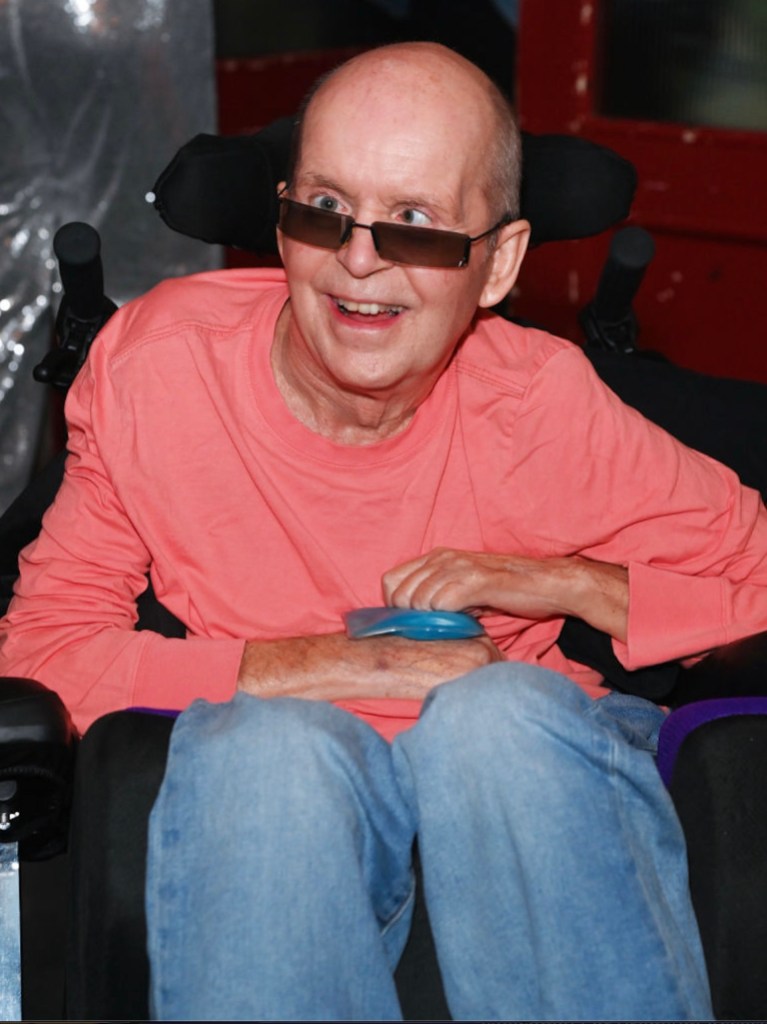 beloved-magician-dies-from-multiple-sclerosis-complications-wayne-dobson-was-68-2023