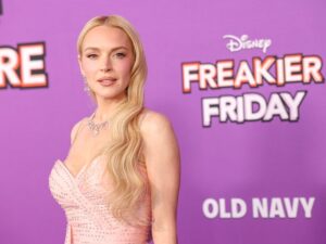 Lindsay Lohan's Son Thought She Was Trapped Inside Television During Talk Show Appearance
