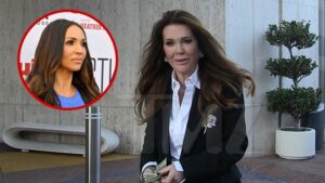 072325_lisa_vanderpump_kal