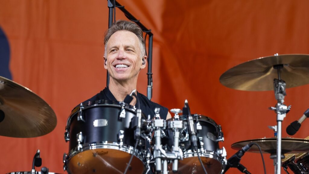 Pearl Jam Announce Departure of Drummer Matt Cameron