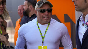 Quotes Suggest Joe Rogan's Friends Hate Texas
