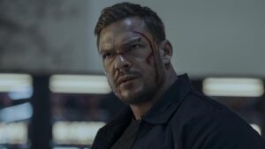 'Reacher' Star Alan Ritchson Shows Off Gnarly Shiner