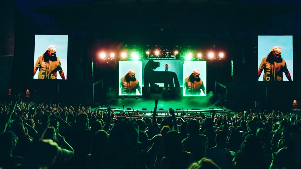 Russ Red Rocks