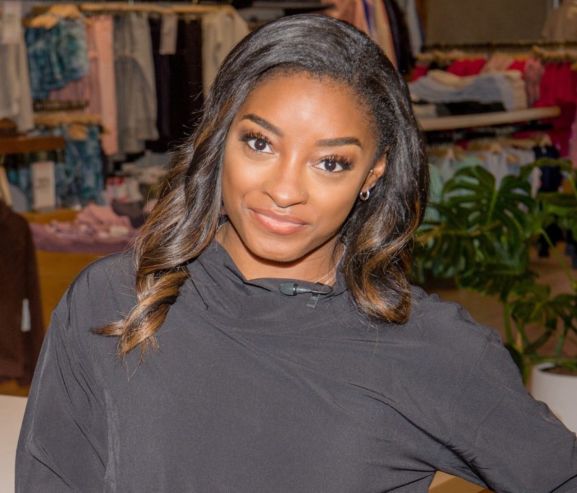 Simone Biles in Bikini Has "Gone to Belize" — Celebwell