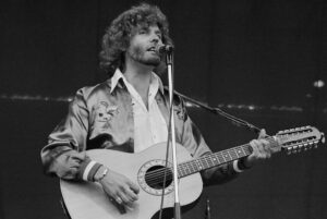 singer-songwriter-dave-cousins-has-died.