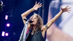 Steven Tyler Sounds Incredible at Black Sabbath Farewell Concert