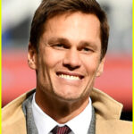 Tom Brady Photographed Going Shirtless on Yacht Vacation in Saint-Tropez!