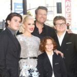 watch-gwen-stefanis-son-perform-country-music-at-blake-sheltons-bar.