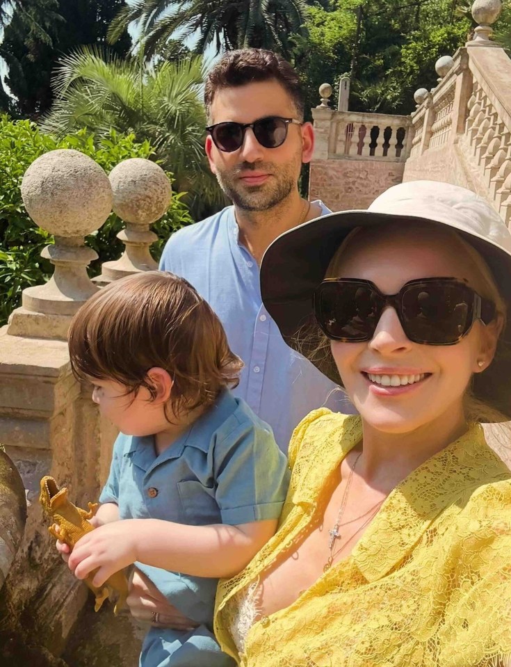 Lindsay Lohan, Bader Shammas e seu filho Luai.