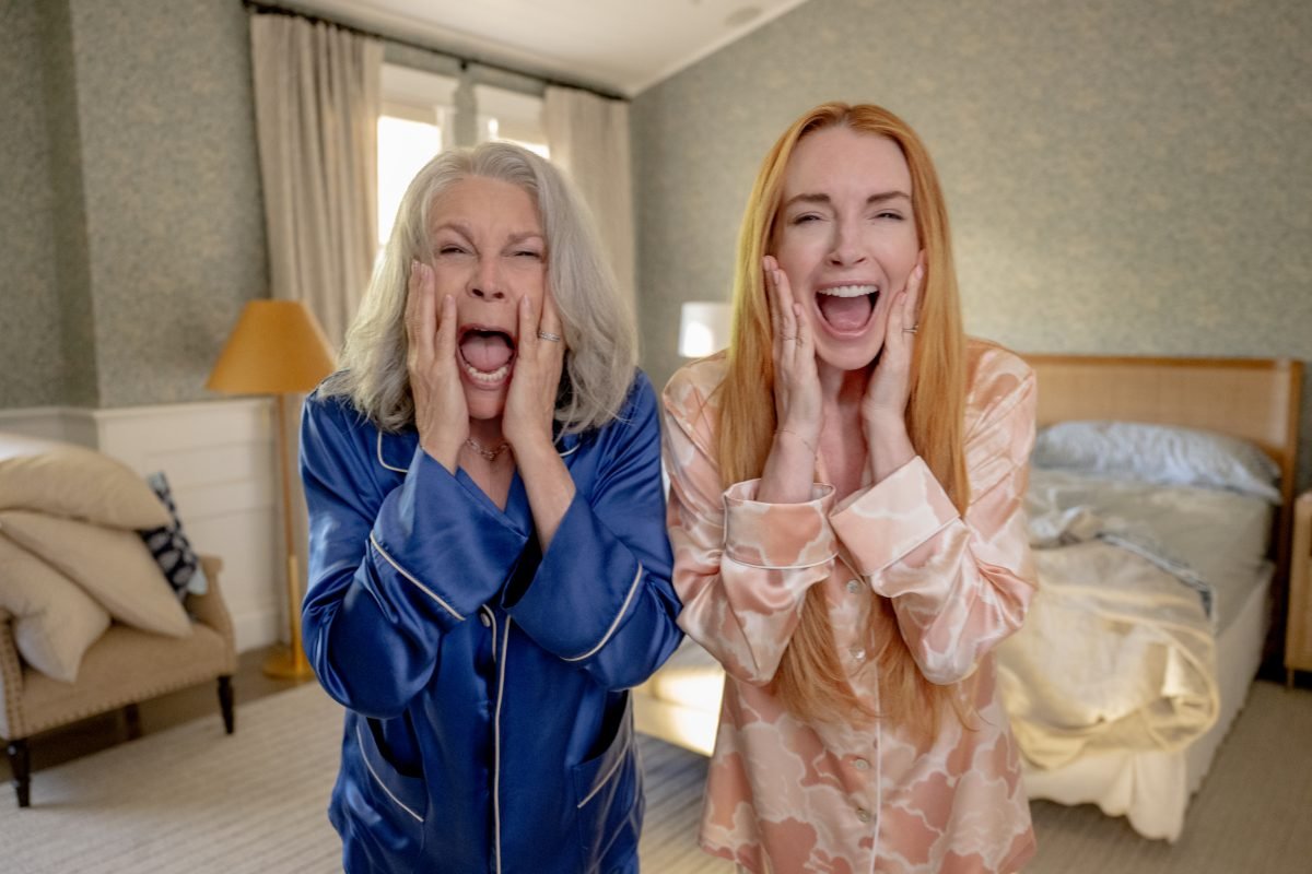 freakier friday jamie lee curtis and lindsay lohan as anna and tess