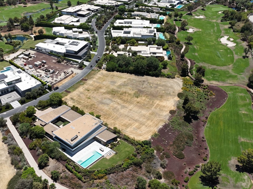 Aerial view of Kim Kardashian's La Quinta property, showing a vacant lot.