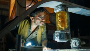 image of jonathan bailey as dr. henry loomis in jurassic world rebirth