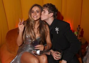 a-music-power-couple-has-seemingly-broken-up