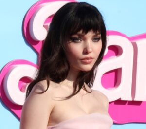 Dove Cameron in Bikini Shares "Tour Diaries  — Celebwell