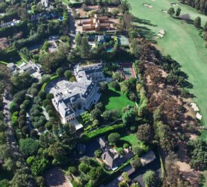 Former Google CEO Eric Schmidt Pays $110 Million For Spelling Manor