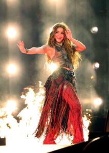 With 70,000 fans howling back, Shakira embraces her iconic She Wolf energy in Inglewood.