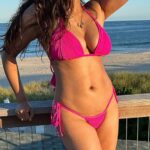 Hot Stars In Pink Bikinis