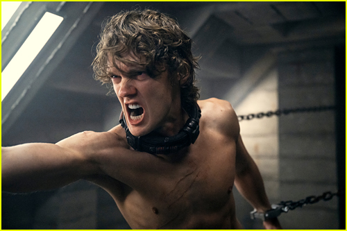 Hunter Doohan shirtless