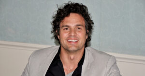 Mark Ruffalo Looked Nothing Like His Marvel Persona in This Forgotten ’90s Film Series