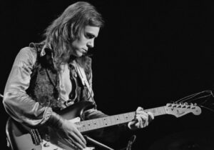 terry-superlungs-reid-singer-known-for-turning-down-led-zeppelin-and-deep-purple-dies-at-75